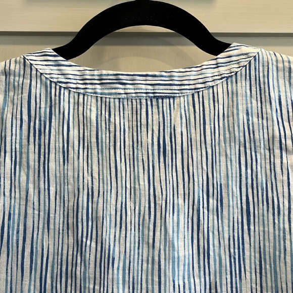 EUC Tommy Bahama striped sleeveless lace front linen blouse - Picture 7 of 9